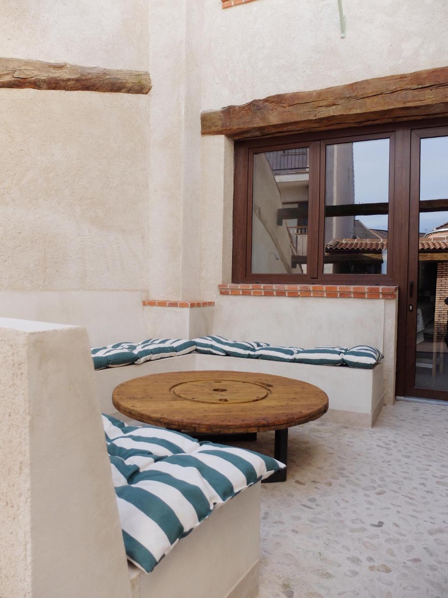 Casa De Agustin Valverde Del Majano Exterior foto